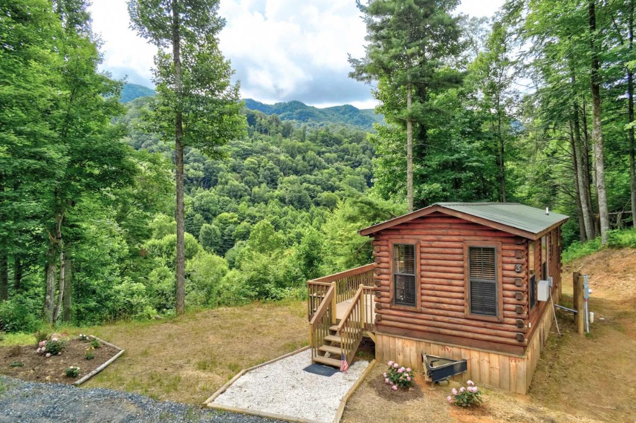 Quaint Log Cabin With Views Near West Jefferson Warrensville Exteriör bild